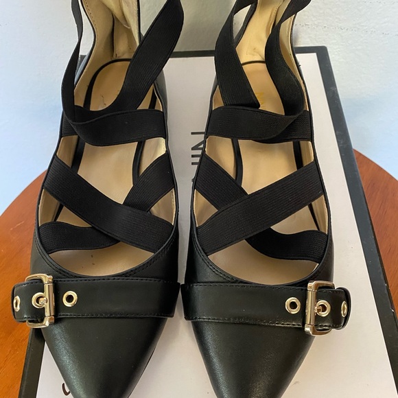 ♥️ NINE WEST BALLERINA FLAT SANDALS - Picture 7 of 10